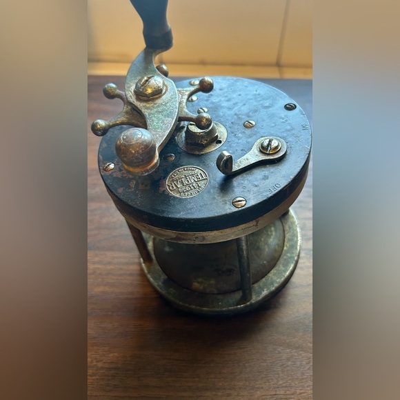 Vintage Pflueger Templar 1419 3/4 Conventional Fishing Reel - Picture 8 of 15